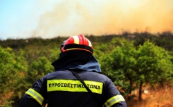 Πυροσβέστες εναντίον Τόσκα: &quot;Οι φωτιές δεν σβήνονται με επικοινωνιακό τρόπο...&quot;