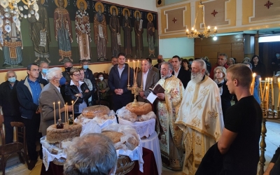 Στον εορτάζοντα Ιερό Ναό των Εισοδίων της Θεοτόκου στα Καστέλλια Νέας Κορώνης χθες ο Δήμαρχος Μεσσήνης
