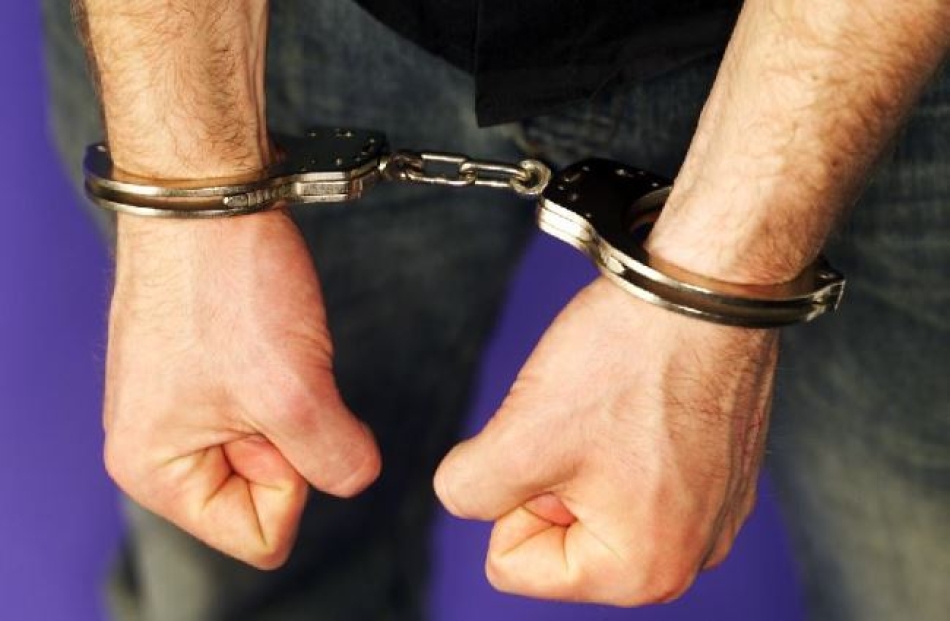 Λουτράκι: Συνελήφθη 35χρονος με ναρκωτικά δισκία