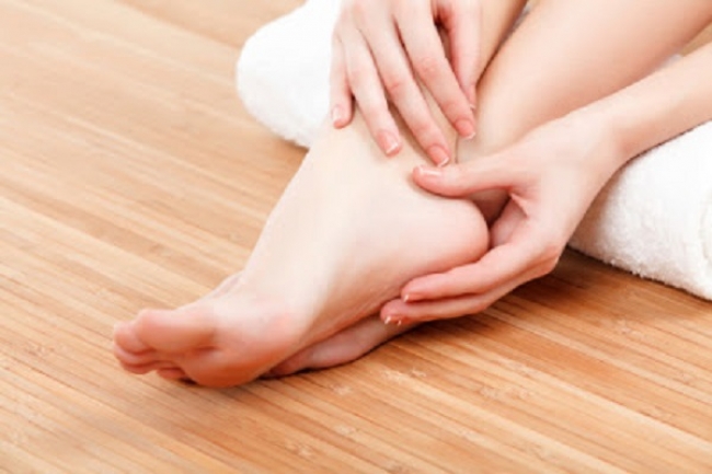 18 προβλήματα των ποδιών μας, που μας προειδοποιούν για τη συνολική μας υγεία
