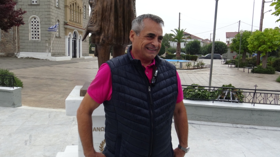 Ανακοινώσεις Τζιούμη για έργα στην Τρίπολη - Τι είπε για το λάθος στο άγαλμα του Δούνια (vid)