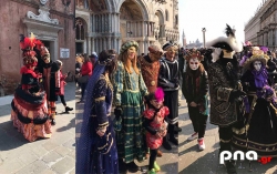 Μια βόλτα στη Βενετία τις μέρες του καρναβαλιού μέσα από το φακό του pna.gr