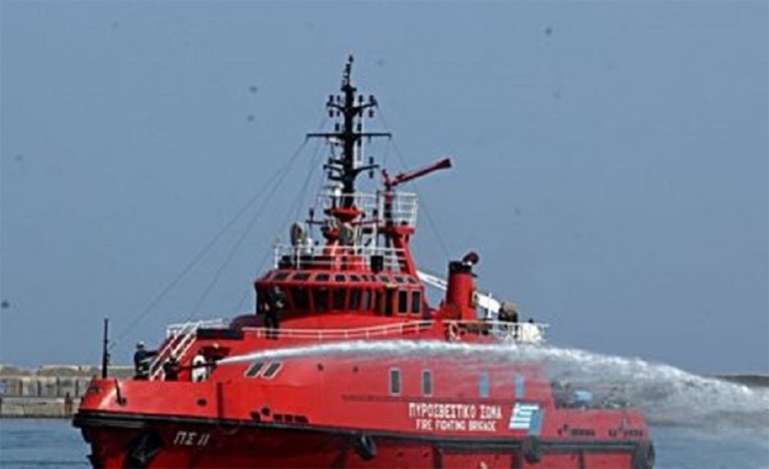 Πυρκαγιά σε φορτηγό πλοίο ΒΑ της Ελαφονήσου