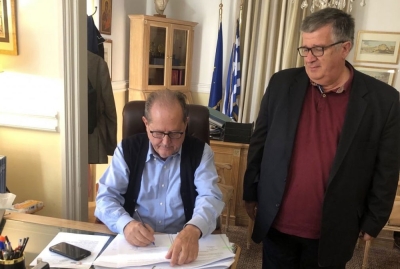 Προγραμματική σύμβαση μεταξύ Περιφέρειας Πελοποννήσου και Λιμενικού Ταμείου Μεσσηνίας υπέγραψε ο περιφερειάρχης Π. Νίκας