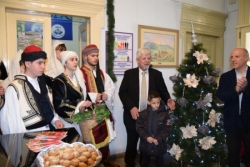 Ευχές και κάλαντα θα δέχεται στο παλαιό Δημαρχείο ο δήμαρχος παραμονή της Πρωτοχρονιάς