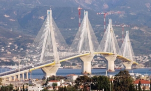 Διαμαρτυρία για τα διόδια της γέφυρας Ρίου – Αντιρρίου