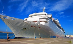 Στο λιμάνι της Καλαμάτας το κρουαζιερόπλοιο &quot;Thomson Dream&quot;