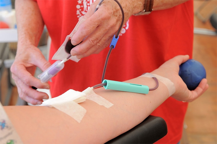 Ενημέρωση και ευαισθητοποίηση για τη δωρεά αιμοπεταλίων και μυελού των οστών