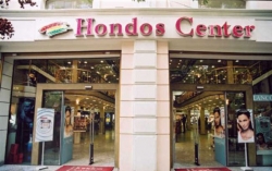Hondos Center: Διευκρινήσεις για την πτώχευση της Ηondos Center Πολυκαταστήματα