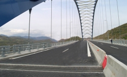 Παρατείνονται μέχρι 31/1/2016 οι εργασίες σύνδεσης της γέφυρας Τσακώνας με τον αυτοκινητόδρομο