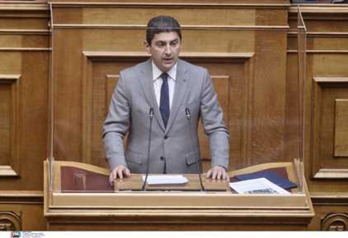 Λ. Αυγενάκης:«Με την ψήφιση του νομοσχεδίου ανοίγουν νέοι ορίζοντες, οι οποίοι θα διαμορφώσουν τις εξελίξεις στον ελληνικό αθλητισμό της επόμενης δεκαετίας και σ’ αυτή τη νέα εποχή παγκοσμίως οφείλουμε να είμαστε πρωταγωνιστές και όχι παρατηρητές&quot;