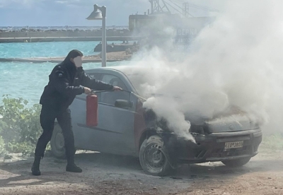 Πήρε φωτιά αυτοκίνητο στην Μονεμβασιά (φώτο)