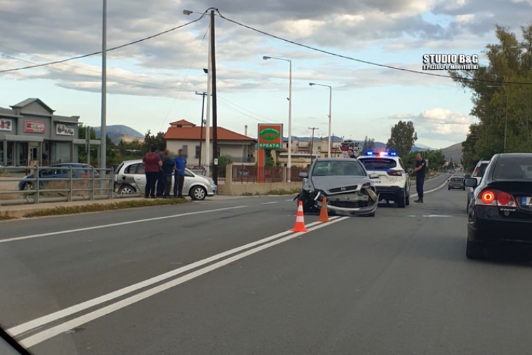 Τροχαίο με μηχανάκι στο Άργος - Τραυματίας ο οδηγός