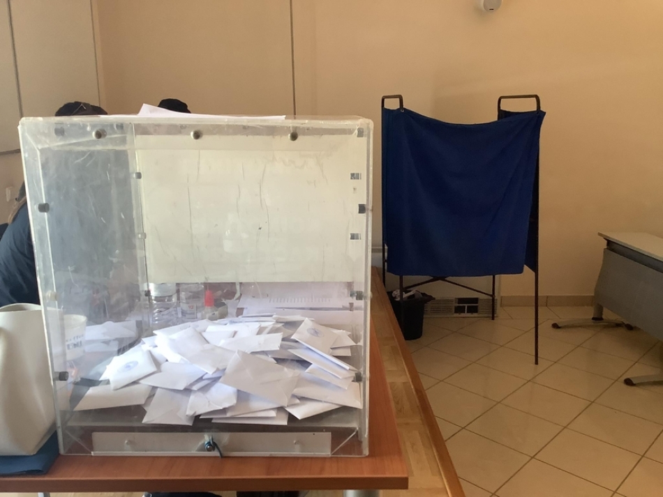 Εκλογές στο Πανεπιστήμιο Πελοποννήσου στην Καλαμάτα (pics-vid)