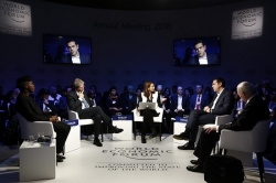 Αλ. Τσίπρας στο Παγκόσμιο Οικονομικό Φόρουμ: Να σταματήσουμε τη λιτότητα και να δούμε την ανάπτυξη με κοινωνική και πολιτική συνοχή (video - pics)