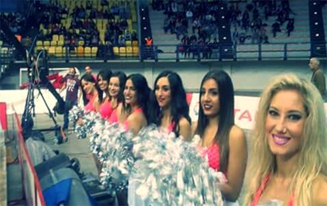 evagelina cheerleader1