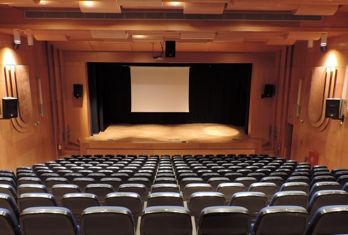 amfitheatro kalamatas foto