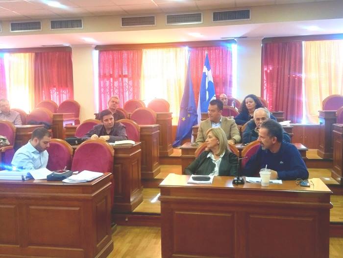 diavouleusi diti ella
