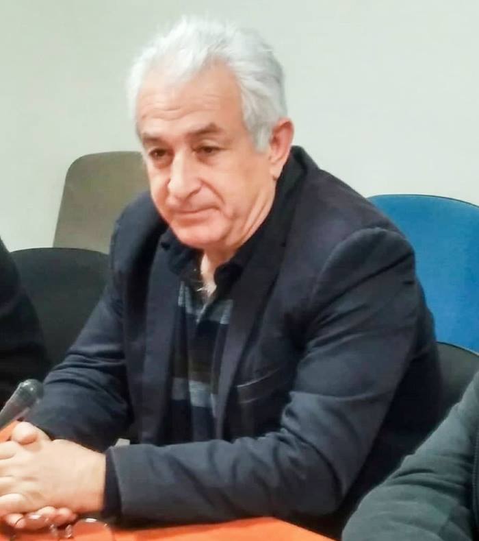 petropoulos dit