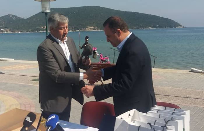 valiotis adelfopiisi