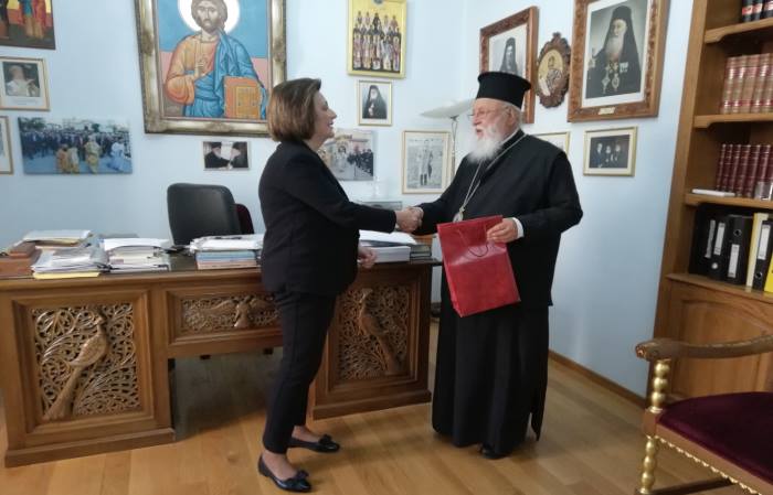 mitropolitis xrisoveloni
