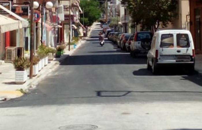 adimandoukorinhtos dromos