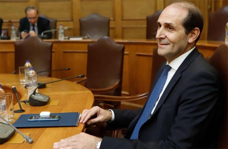 Απόστολος Βεσυρόπουλος