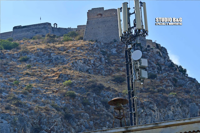 NAFPLIO SEIRHNES ASKHSH POLEMOU2